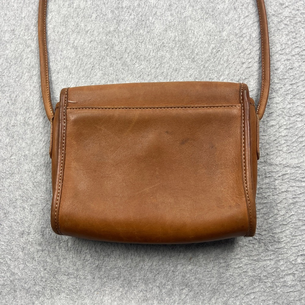 VTG Coach Chrystie Crossbody Bag Brass British Tan Leather USA Made Purse 7150* - Picture 15 of 16